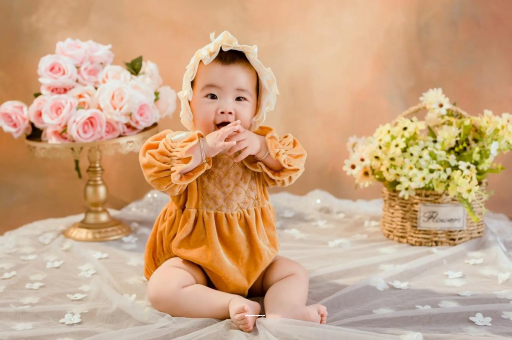 酒泉宝宝多大可以戴银手镯